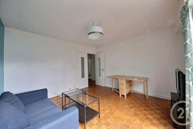 Appartement F2 &agrave; louer - 2 pi&egrave;ces - 49,25 m2 - Ivry Sur Seine - 94 - ILE-DE-FRANCE