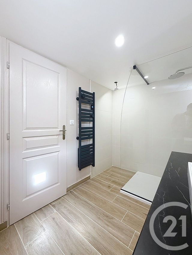 Maison &agrave; louer - 3 pi&egrave;ces - 45,36 m2 - Vitry Sur Seine - 94 - ILE-DE-FRANCE