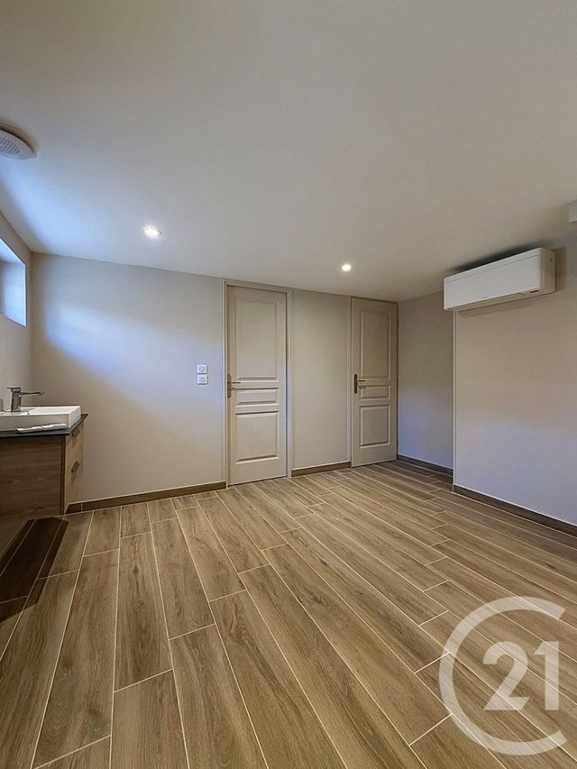 Maison &agrave; louer - 3 pi&egrave;ces - 45,36 m2 - Vitry Sur Seine - 94 - ILE-DE-FRANCE