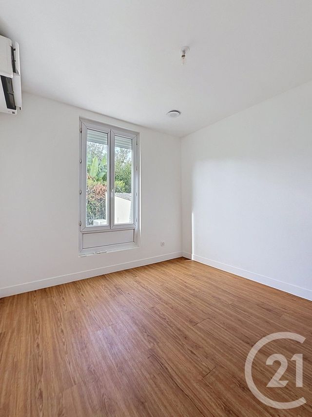 Maison &agrave; louer - 3 pi&egrave;ces - 45,36 m2 - Vitry Sur Seine - 94 - ILE-DE-FRANCE