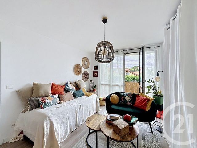 Appartement Studio &agrave; vendre - 1 pi&egrave;ce - 29,88 m2 - Ivry Sur Seine - 94 - ILE-DE-FRANCE