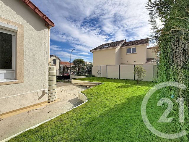 Maison &agrave; louer - 3 pi&egrave;ces - 45,36 m2 - Vitry Sur Seine - 94 - ILE-DE-FRANCE