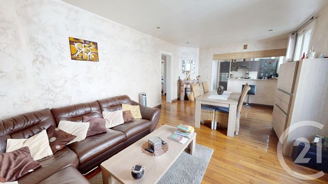 Afficher la photo en grand Appartement F4 à vendre - 4 pièces - 86,68 m2 - Ivry Sur Seine - 94 - ILE-DE-FRANCE