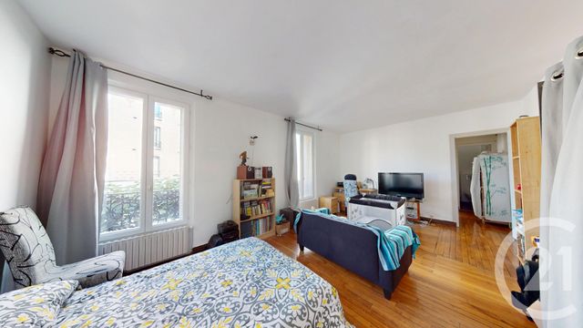 Afficher la photo en grand Appartement F4 à vendre - 4 pièces - 86,68 m2 - Ivry Sur Seine - 94 - ILE-DE-FRANCE