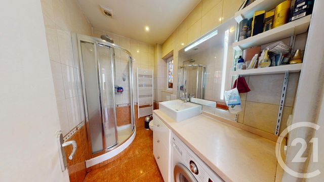 Afficher la photo en grand Appartement F2 à vendre - 2 pièces - 50,43 m2 - Vitry Sur Seine - 94 - ILE-DE-FRANCE