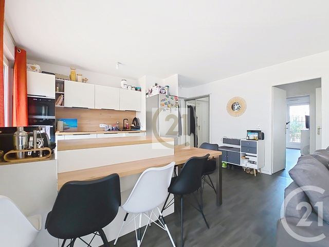 Appartement F3 à vendre - 3 pièces - 64,51 m2 - Vitry Sur Seine - 94 - ILE-DE-FRANCE