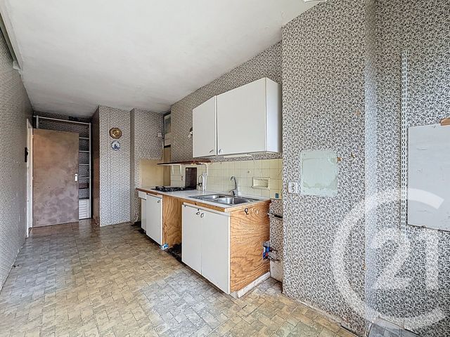 Appartement à vendre - 2 pièces - 56,50 m2 - Vitry Sur Seine - 94 - ILE-DE-FRANCE