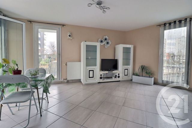 Appartement F3 à vendre - 3 pièces - 74,60 m2 - Vitry Sur Seine - 94 - ILE-DE-FRANCE