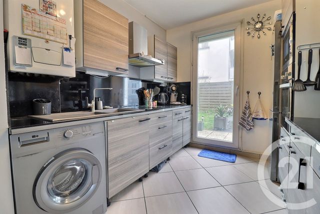 Appartement F3 à vendre - 3 pièces - 74,60 m2 - Vitry Sur Seine - 94 - ILE-DE-FRANCE