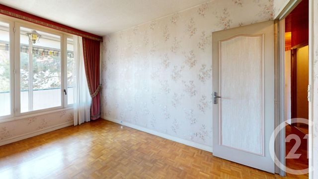 Appartement F4 à vendre - 4 pièces - 74,63 m2 - Vitry Sur Seine - 94 - ILE-DE-FRANCE