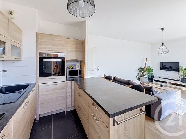 Appartement &agrave; vendre - 3 pi&egrave;ces - 63,77 m2 - Vitry Sur Seine - 94 - ILE-DE-FRANCE