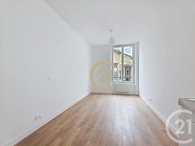 Appartement Studio &agrave; vendre - 1 pi&egrave;ce - 19,39 m2 - Ivry Sur Seine - 94 - ILE-DE-FRANCE